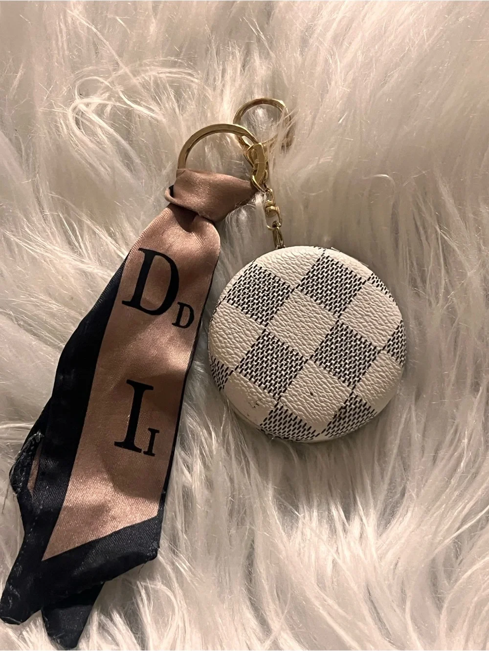 Gold Ring Keychain with Beige Check double mirrors and Satin Scarf